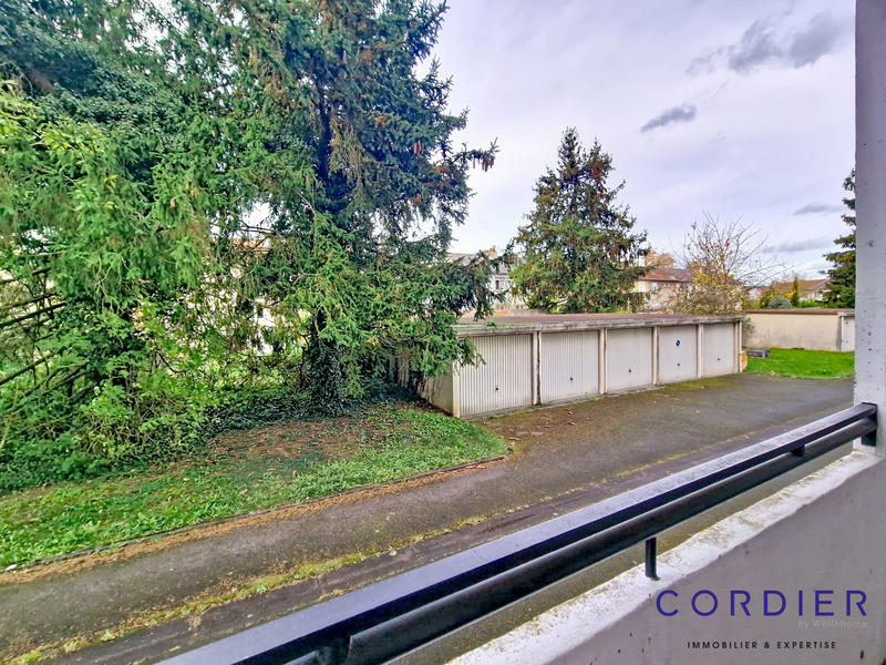 Appartement - 60 m² - 4 pièces