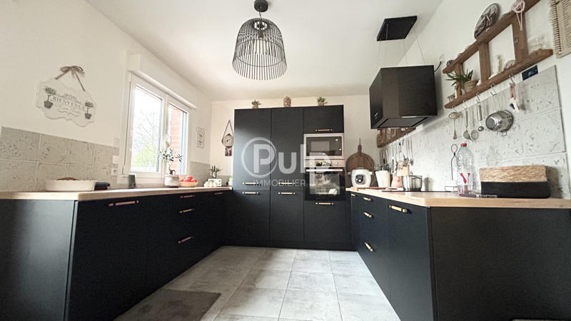 Pavillon - 100 m² - 5 pièces