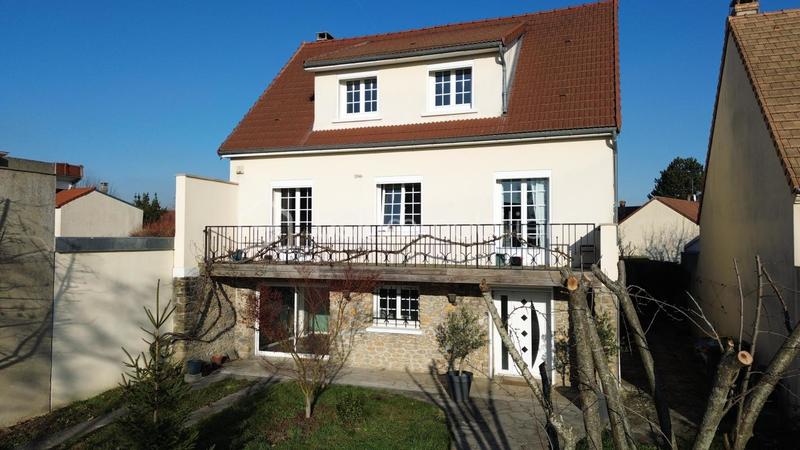 Pavillon - 175 m² - 9 pièces