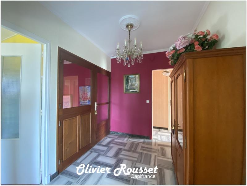 Maison - 196 m² - 6 pièces