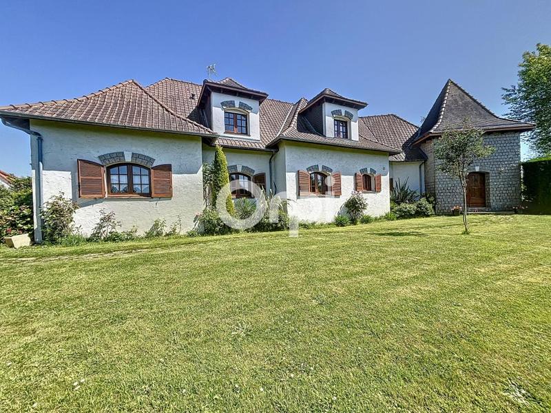 Maison - 264 m² - 7 pièces