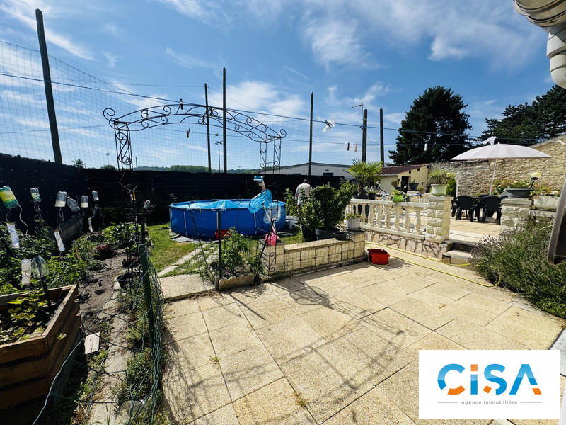 Maison - 90 m² - 4 pièces