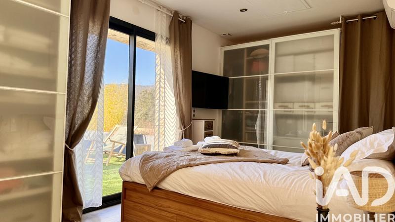 Maison - 190 m² - 5 pièces