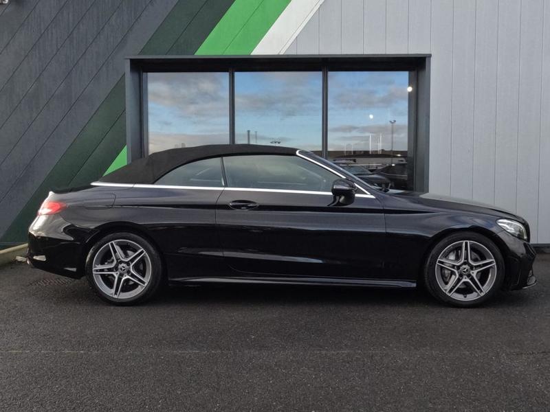 Mercedes Classe c Cabriolet 200 9g-Tronic Amg Line