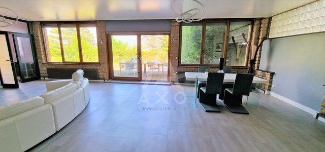 Maison - 188 m² - 4 pièces