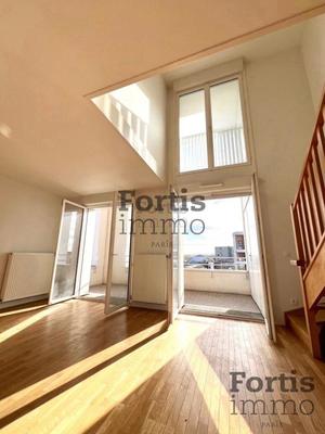 Duplex - 92 m² - 4 pièces