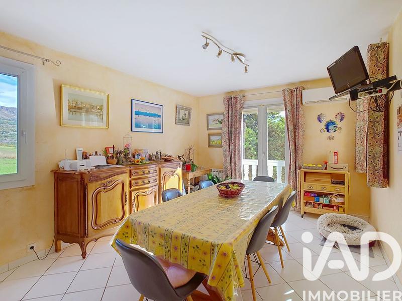 Maison - 155 m² - 8 pièces