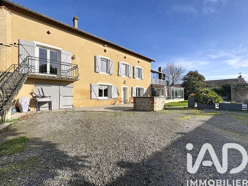 Maison - 179 m² - 6 pièces