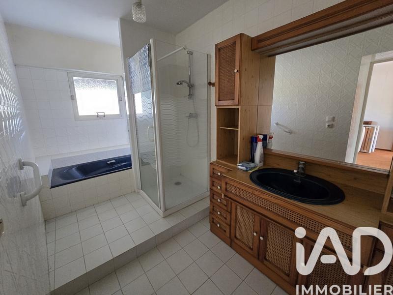 Maison - 159 m² - 6 pièces