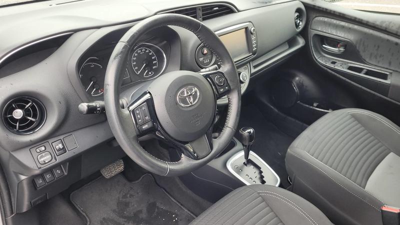 Toyota Yaris 1.5 Vvt-i 100 Hybrid E-Cvt Dynamic - Automatique