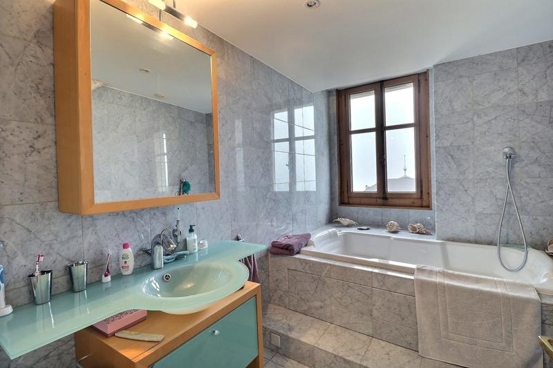 Appartement - 123 m² - 5 pièces