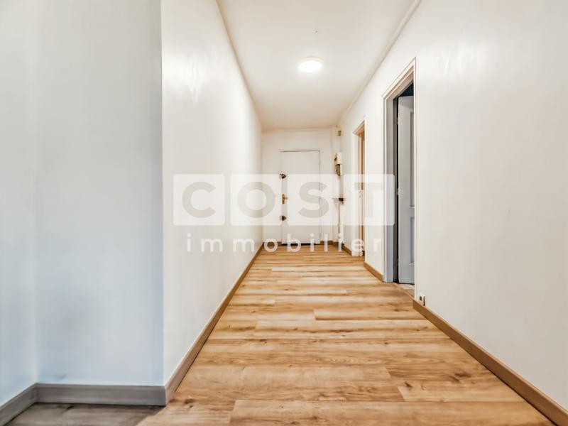 Appartement - 79 m² - 3 pièces
