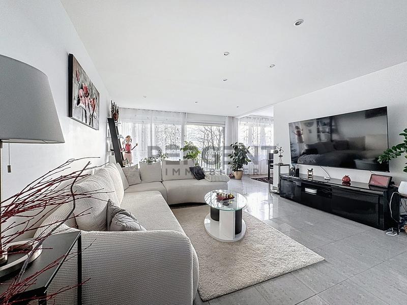 Appartement - 79 m² - 4 pièces