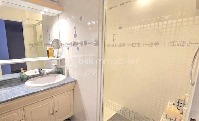 Appartement - 74 m² - 3 pièces