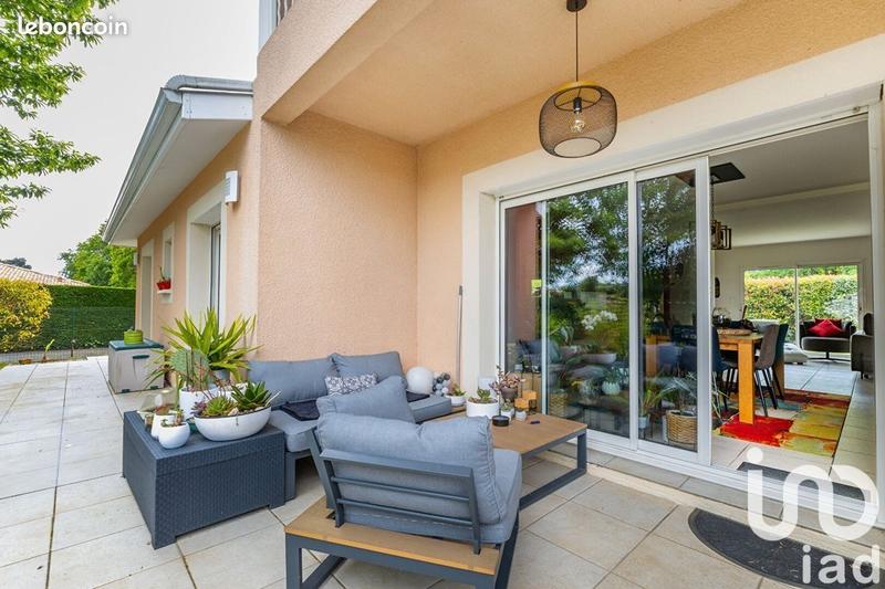 Maison - 186 m² - 6 pièces