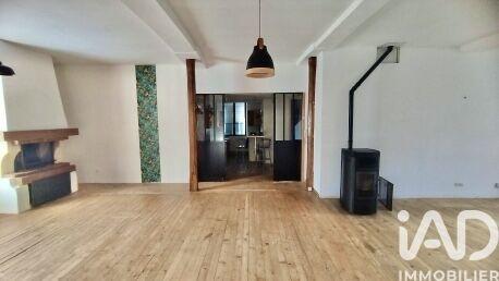 Maison - 196 m² - 6 pièces