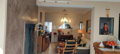 Appartement - 95 m² - 4 pièces