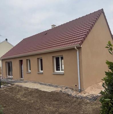 Maison - 84 m² - 5 pièces