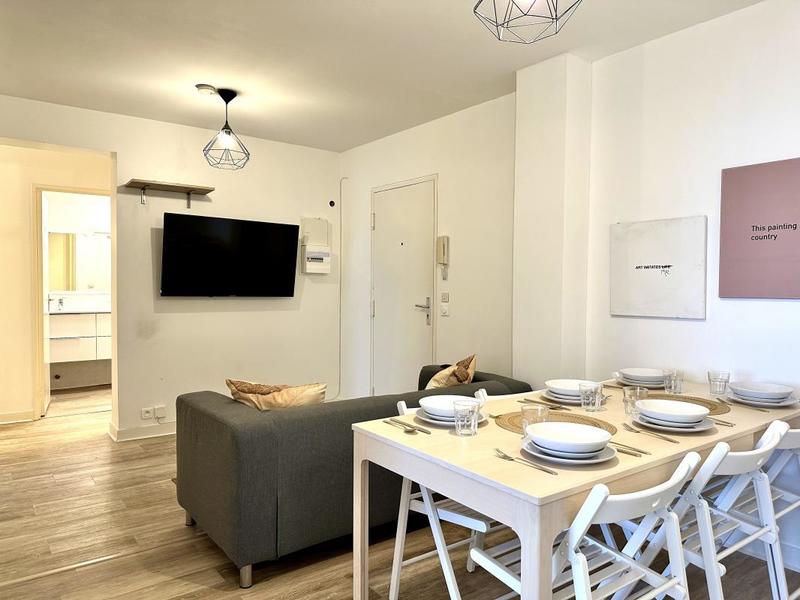 Chambre - 90 m² - 1 pièce