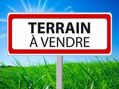 Terrain constructible - 1 068 m²