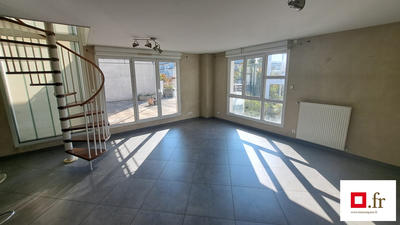 Appartement - 92 m² - 4 pièces