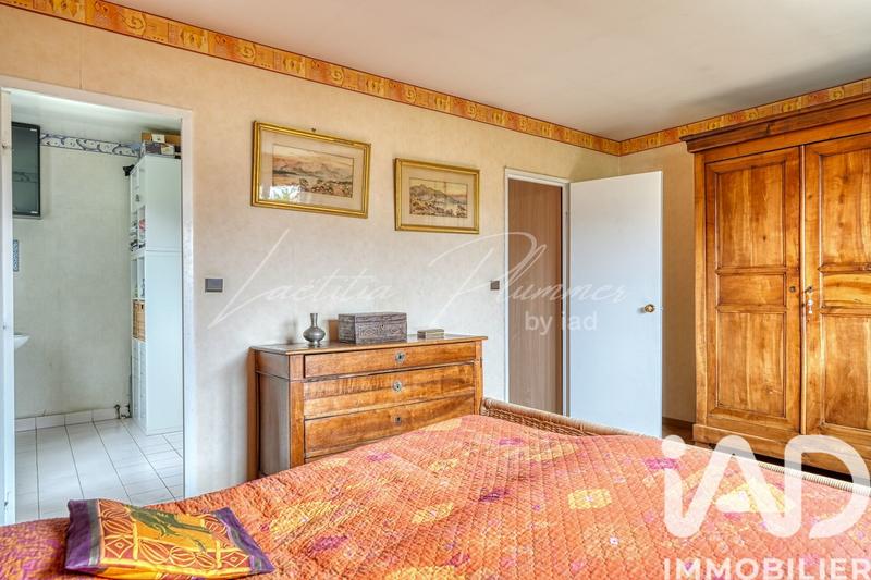 Maison - 200 m² - 7 pièces