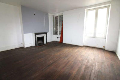 Maison - 310 m² - 14 pièces