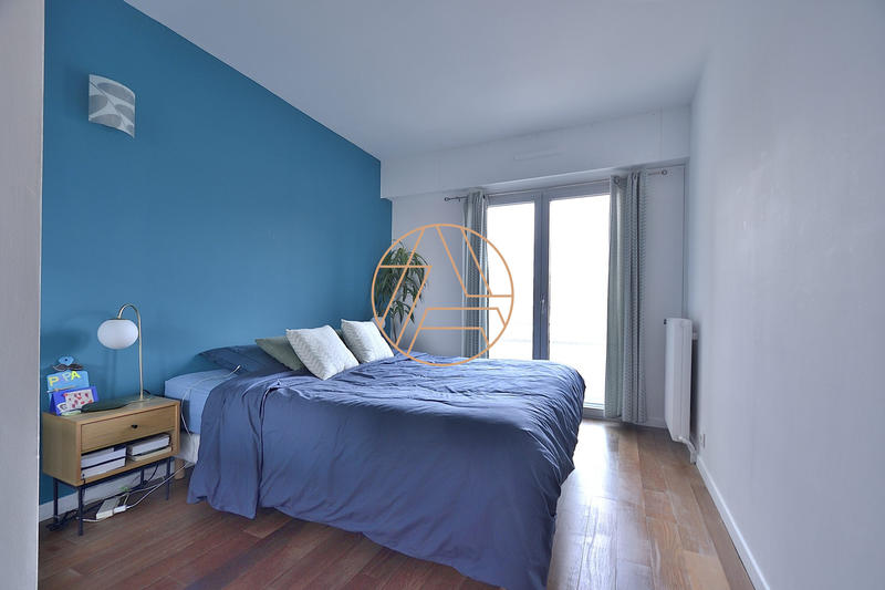 Appartement - 79 m² - 3 pièces