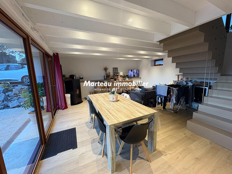 Maison - 180 m² - 6 pièces