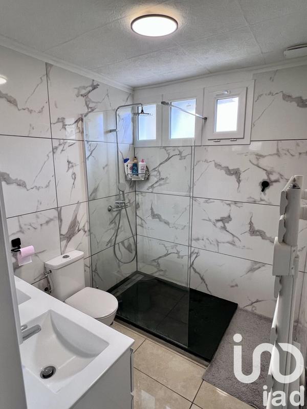 Maison - 88 m² - 6 pièces