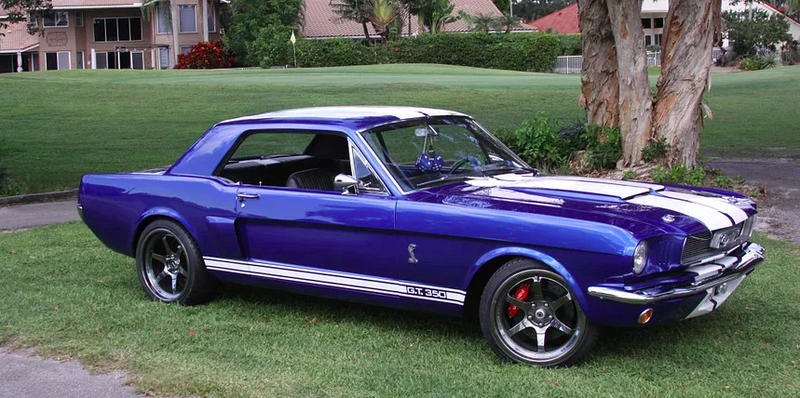 Ford Mustang Resto Mod