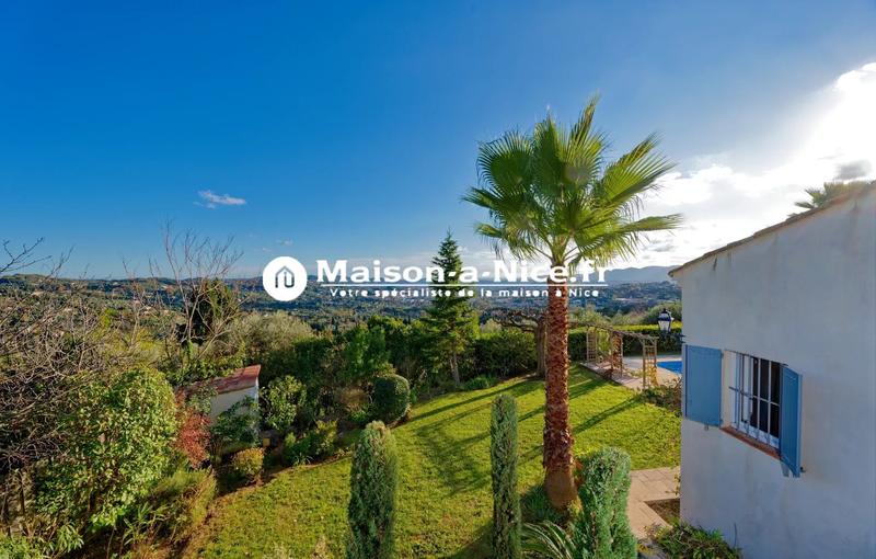 Maison - 142 m² - 5 pièces