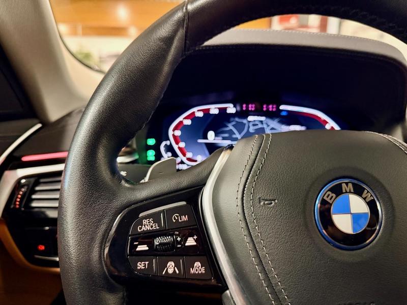 Bmw Série 5 Break 530e 292ch Luxury Bva8