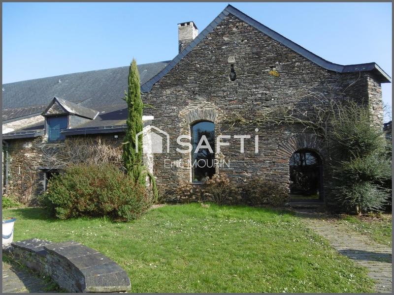 Maison - 400 m² - 14 pièces