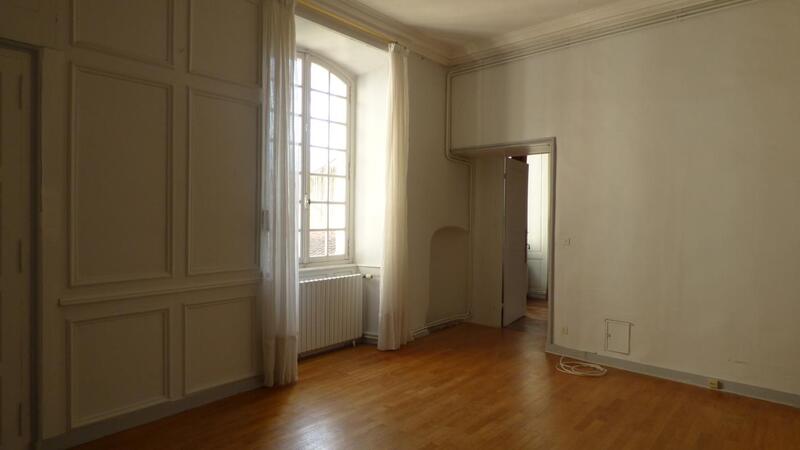 Appartement - 134 m² - 3 pièces