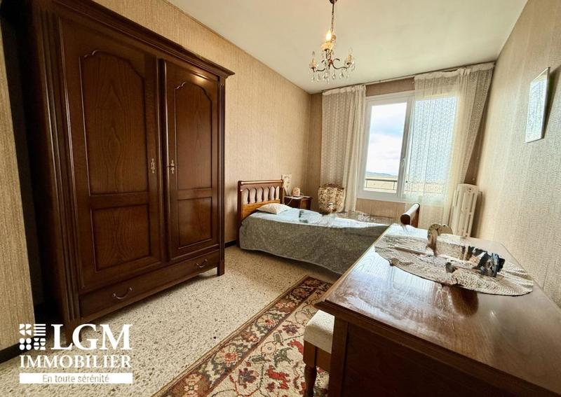 Maison - 104 m² - 4 pièces