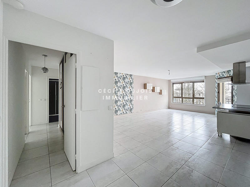 Appartement - 103 m² - 4 pièces