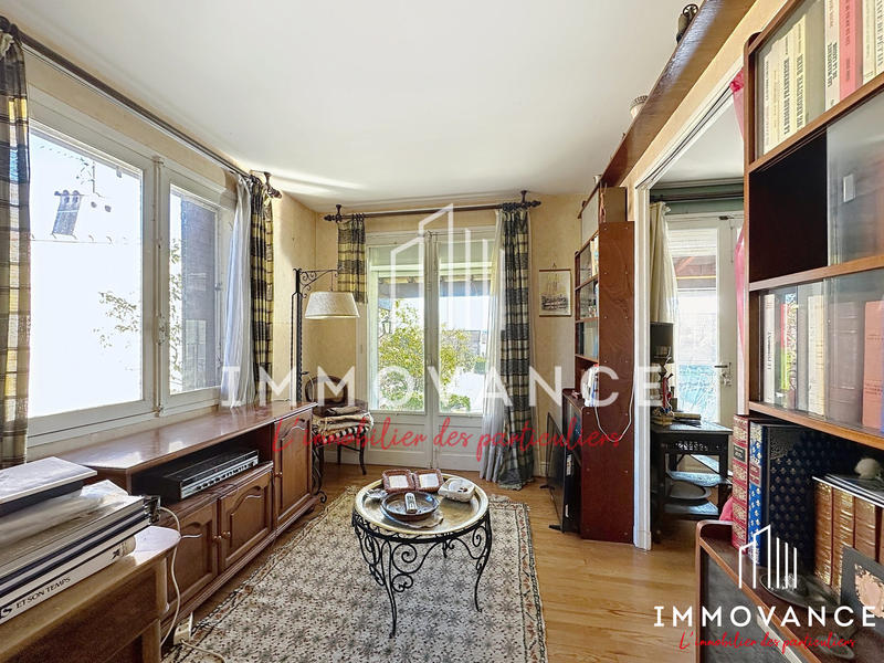 Maison - 141 m² - 8 pièces