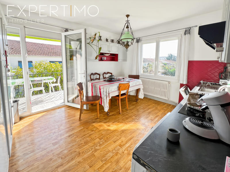 Maison - 161 m² - 7 pièces