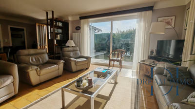 Maison - 140 m² - 4 pièces