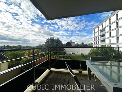 Appartement - 81 m² - 4 pièces