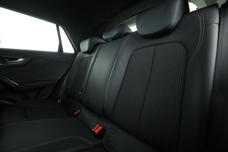 Audi Q2 35 Tdi s line Quattro s tronic 150 ch