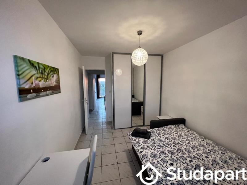 Chambre - 27 m² - 1 pièce