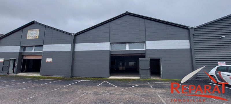 Local commercial - 240 m²