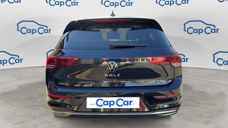 Volkswagen Golf 1.5 e-Tsi 130 Dsg7 Active