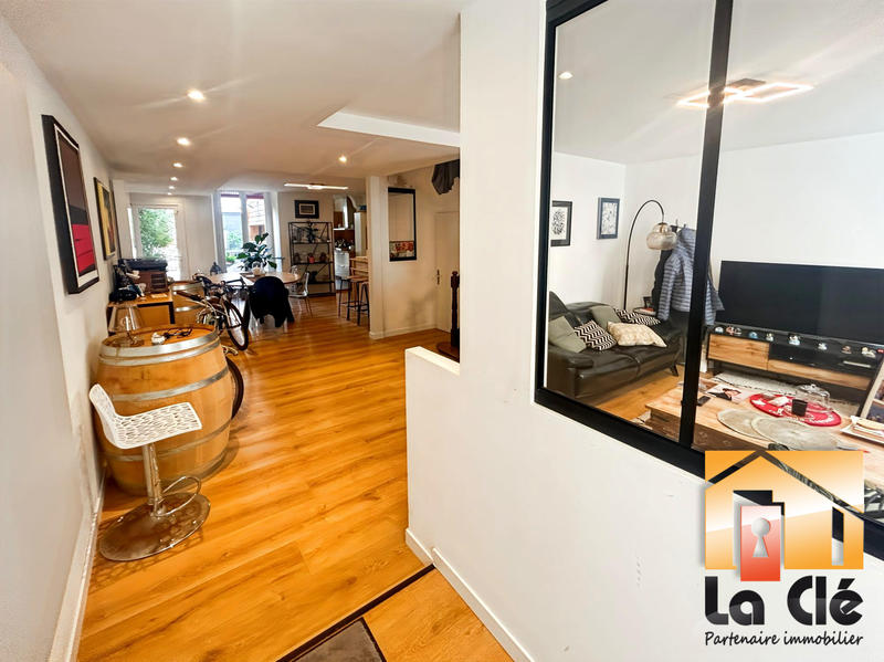 Maison - 160 m² - 6 pièces