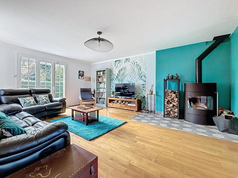 Maison - 157 m² - 6 pièces