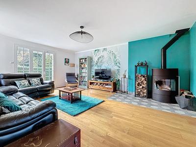 Maison - 157 m² - 6 pièces