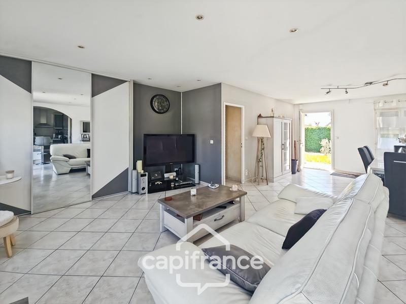 Maison - 96 m² - 5 pièces