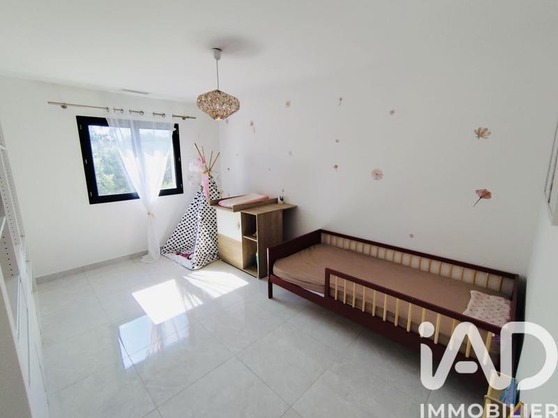 Maison - 108 m² - 5 pièces